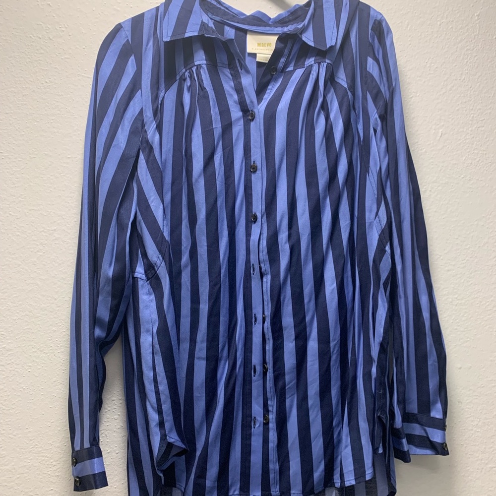 NWT Anthropologie brand button down top